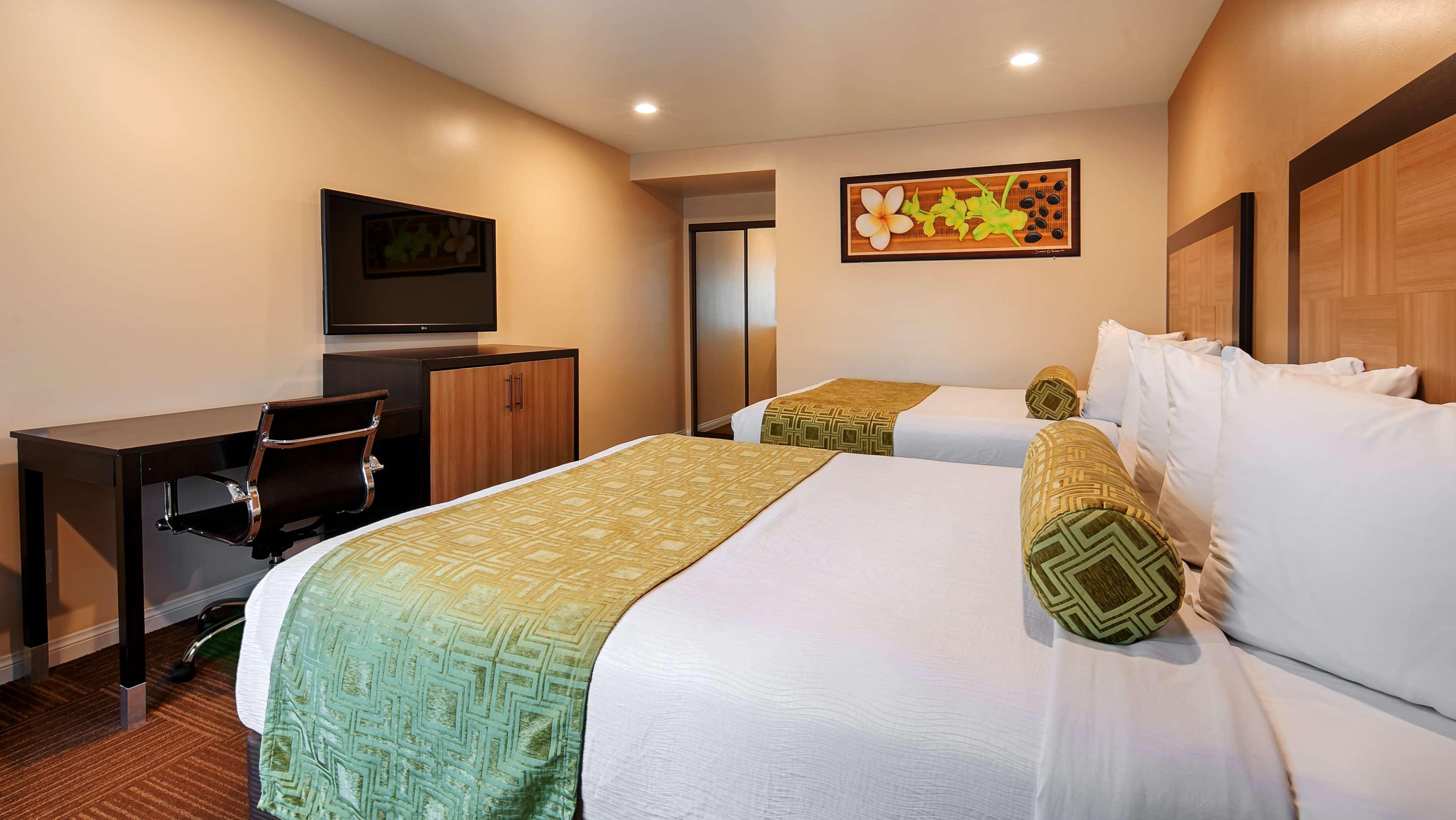 Best Western Plus Glendale Exterior photo